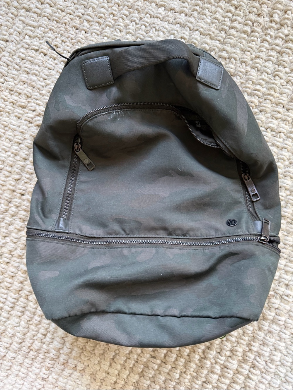 Lululemon backpack City Adventure camo